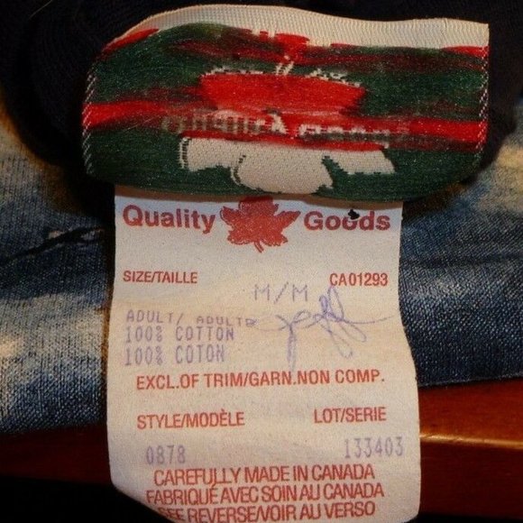 Men's T-Shirt,Prince Edward Island,Canada,Size M - Picture 4 of 7